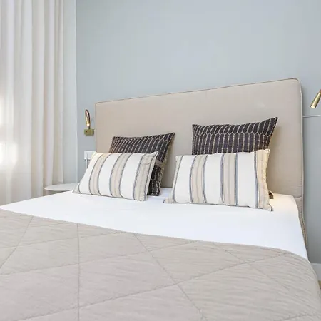 Mercedes Penthouse In By Solaga Homes Apartment *