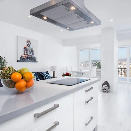 Apartament Mercedes Penthouse In By Solaga Homes
