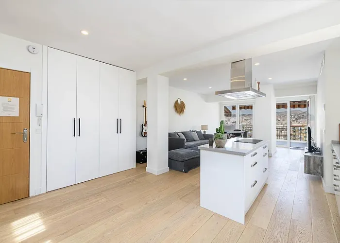 Mercedes Penthouse In By Solaga Homes Apartmán *