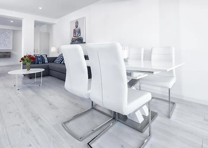 Apartmán Mercedes Penthouse In By Solaga Homes